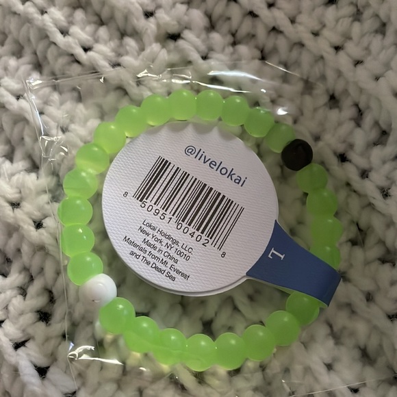 Environment Lokai Bracelet - Picture 2 of 2
